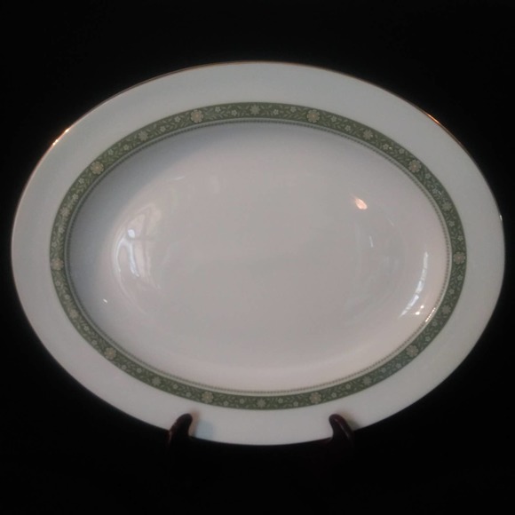 Vintage Royal Doulton 13in Platter in Rondelay Pattern Gold Trim - Picture 1 of 12